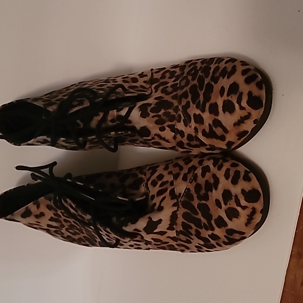 Cityclassified Leopard Print Ankle Boots